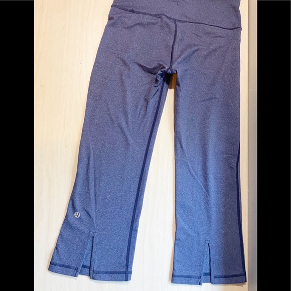 Lululemon Tadasana Slit Crop - Picture 7 of 12